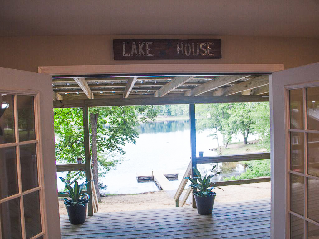 Romantic Cabin with Lake View | Hohman Lake Rentals